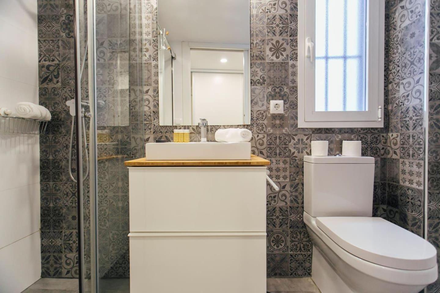 Amplio Apartamento De Diseno Precioso De Estilo Sevillano En Pleno Centro 外观 照片
